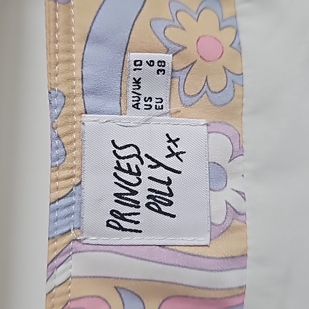 Princess Polly Retro Swirl Wrap Mini Skirt in Women's Size 6 EUC - Picture 5 of 7